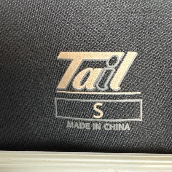 Tail Women's LIghtweight Golf Vest Black Full Zip Animal Print Interior Size S - Picture 5 of 7